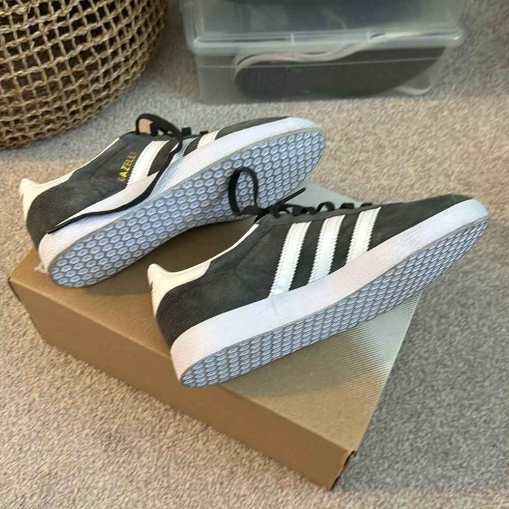 Adidas Gazelle Gray - Picture 3 of 4